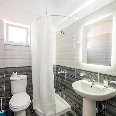 Pensionat Aleksander Ksamil