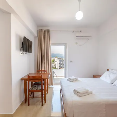 Aleksander 3* Ksamil