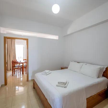 Aleksander Vendégház 3*