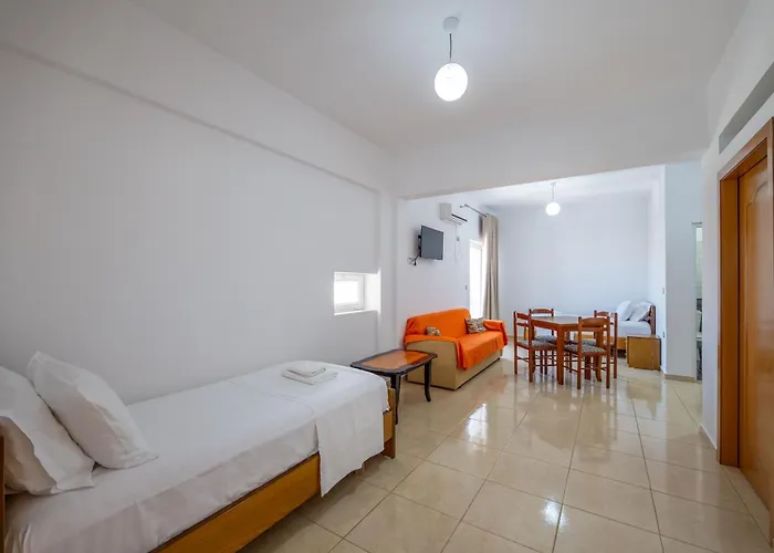 Aleksander Pensionat 3*