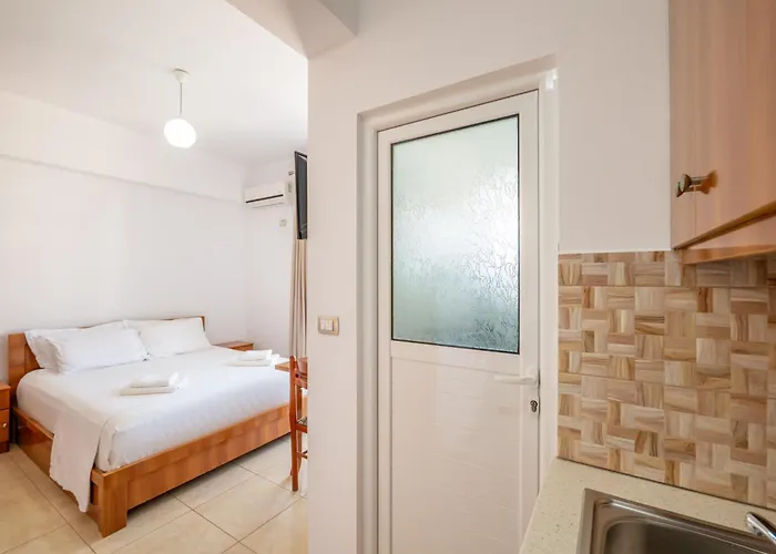 Aleksander Pensionat 3*