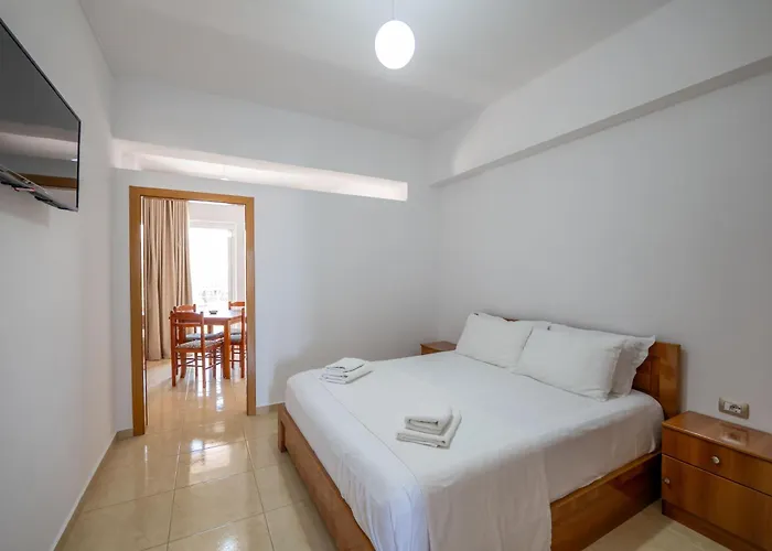 Aleksander Pensionat 3*