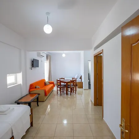 Aleksander 3* Ksamil